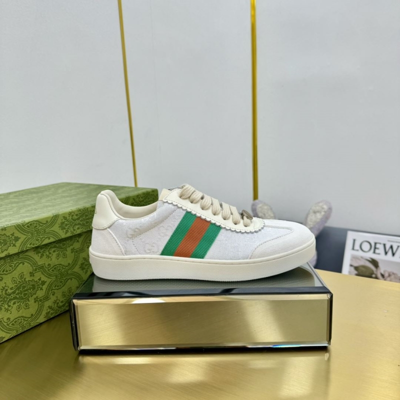 G*u*i casual shoes
